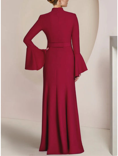 A-Line Mother of the Bride Dress Wedding Guest Elegant Party V Neck Floor Length Stretch Chiffon Long Sleeve with Pleats Crystal Brooch