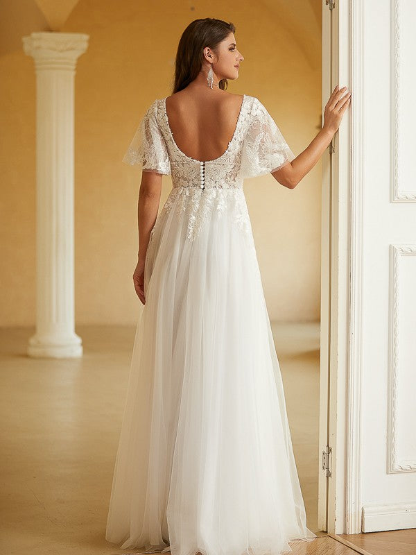 A-Line/Princess Tulle Applique Off-the-Shoulder Long Sleeves Chapel Train Wedding Dresses