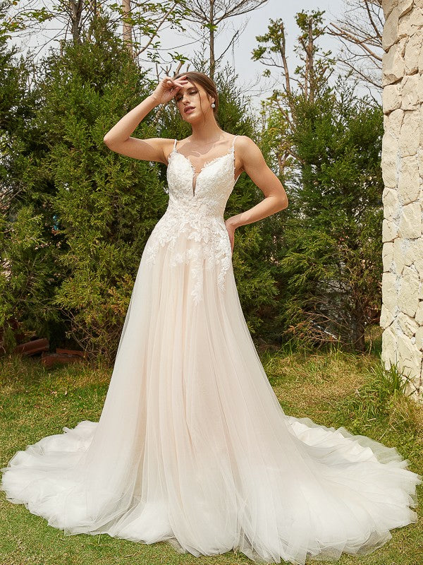 A-Line/Princess Tulle Applique V-neck Sleeveless Court Train Wedding Dresses