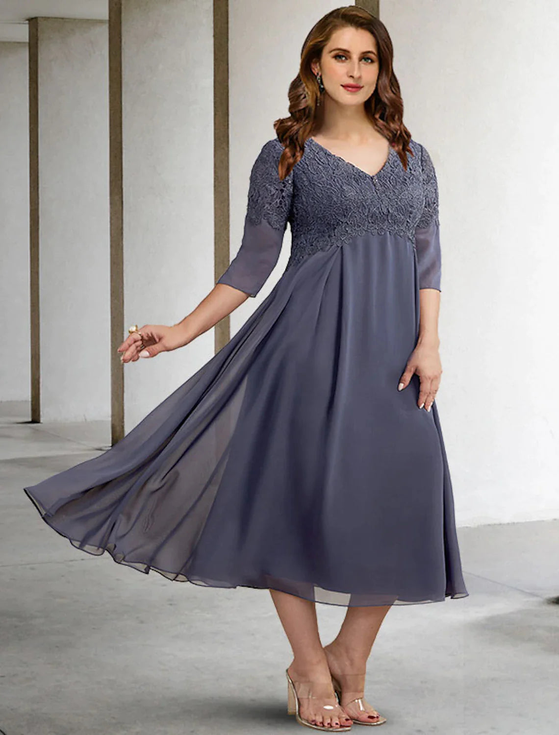 A-Line Plus Size Curve Mother of the Bride Dresses Elegant Dress Formal Tea Length Half Sleeve V Neck Chiffon with Buttons Appliques