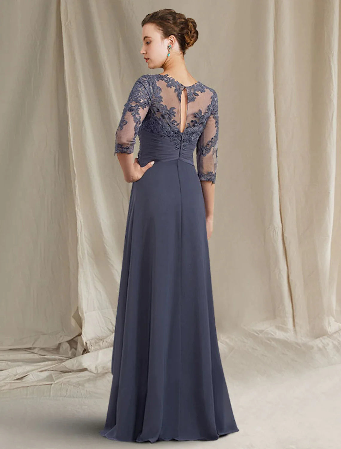 A-Line Mother of the Bride Dress Plus Size Elegant Jewel Neck Floor Length Chiffon Lace 3/4 Length Sleeve with Pleats Ruched Appliques