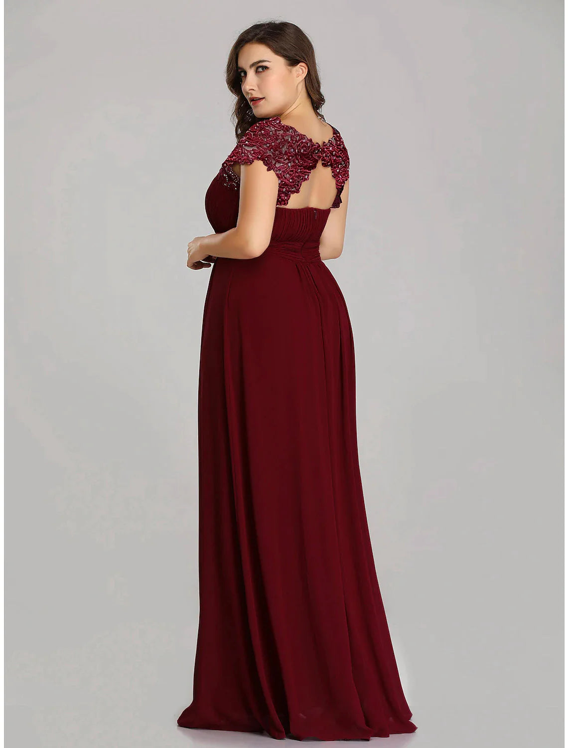 A-Line Mother of the Bride Dress Plus Size Jewel Neck Floor Length Chiffon Short Sleeve with Lace Ruching