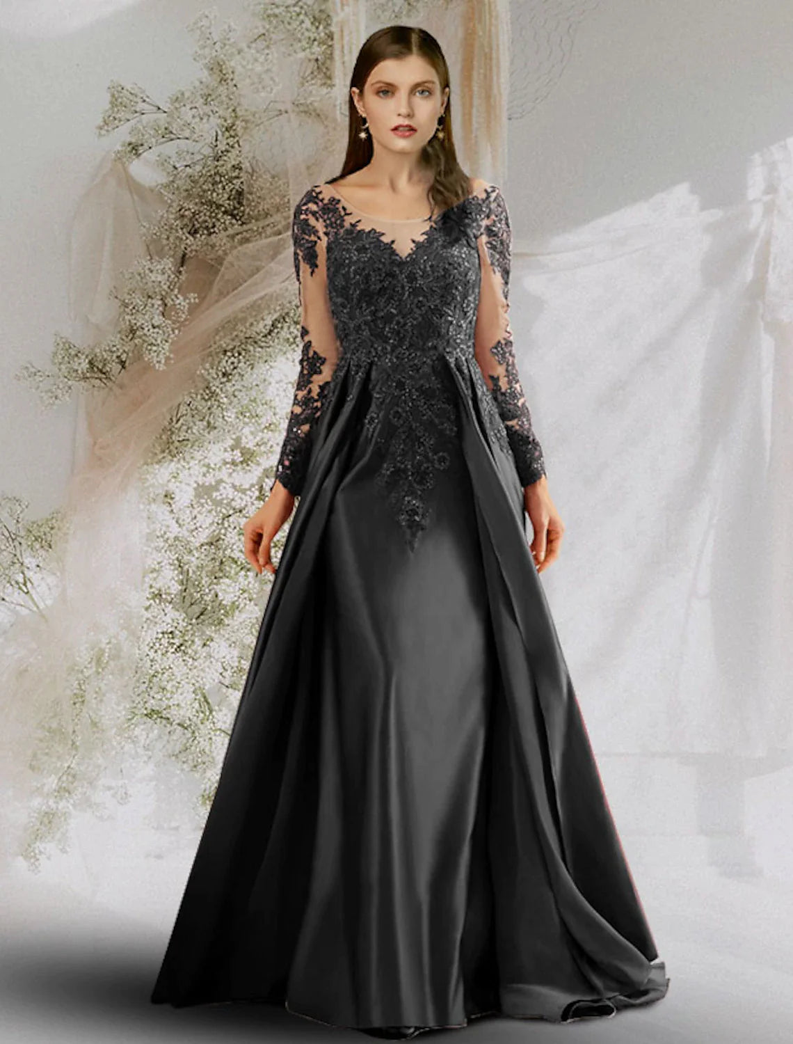 A-Line Beautiful Back Sexy Floral Prom Formal Evening Dress Boat Neck Long Sleeve Sweep / Brush Train Satin with Appliques